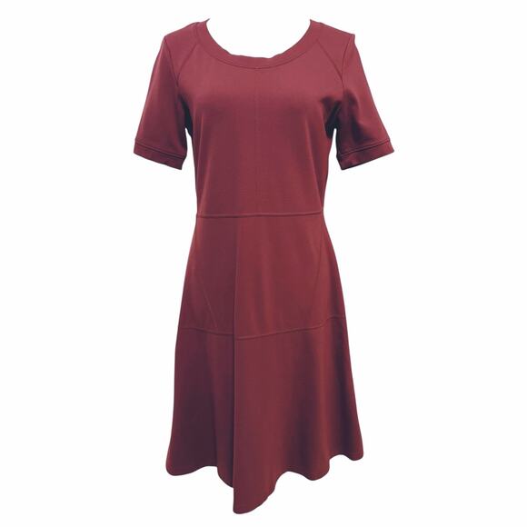 Athleta En Route Dress Ponte Knit Fit and Flare Activewear Chianti Burgundy M - Picture 2 of 12